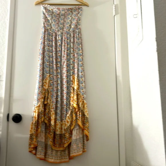 Gorgeous ILLA ILLA Boho Style High-Low Strapless Maxi Dress - Picture 7 of 11